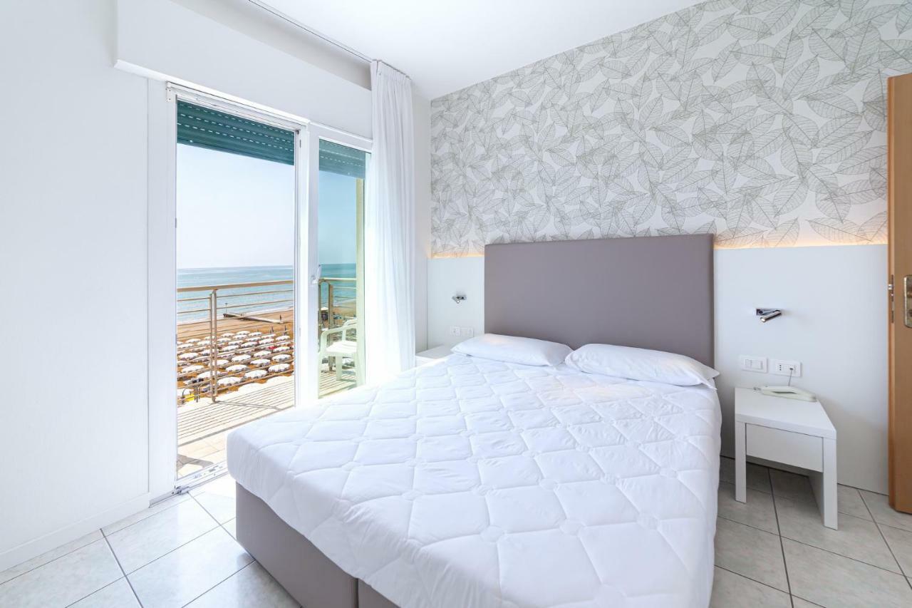 Hotel Columbia & Ninfea Lido di Jesolo Exterior photo